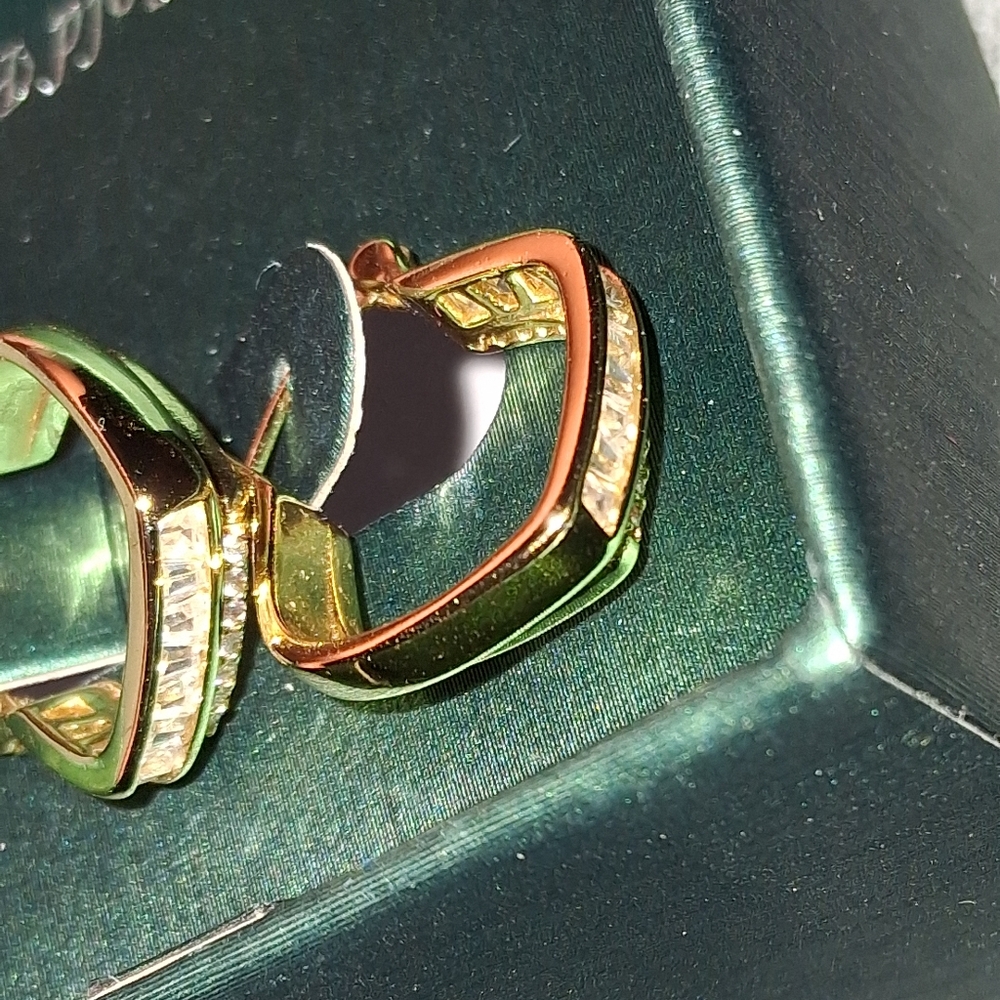 Elegant Gold and Rose Gold Hoop Earrings